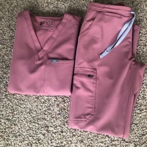 In search for figs in mauve!! Size small